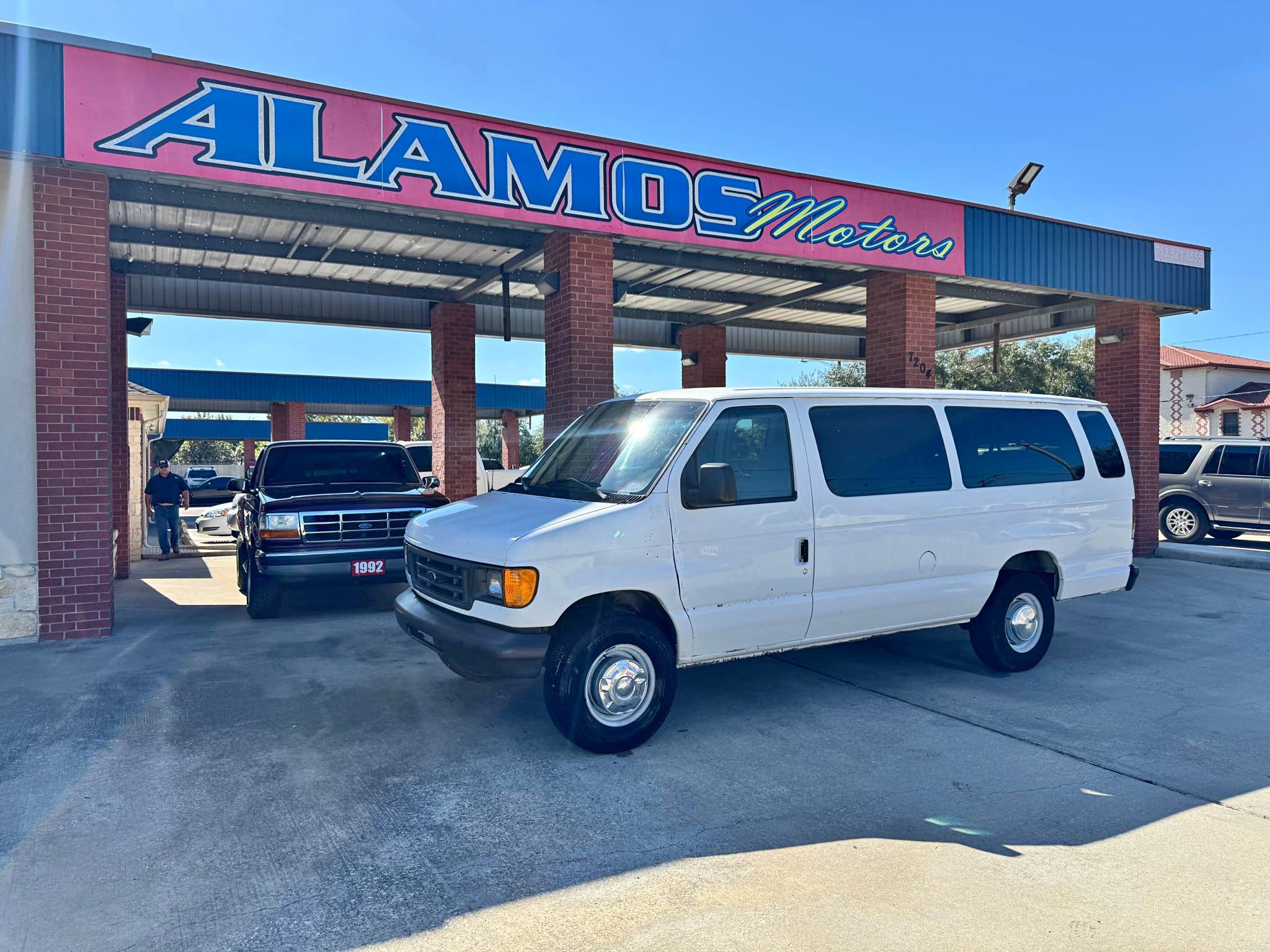 2006 Ford Econoline E150 Passenger - Van