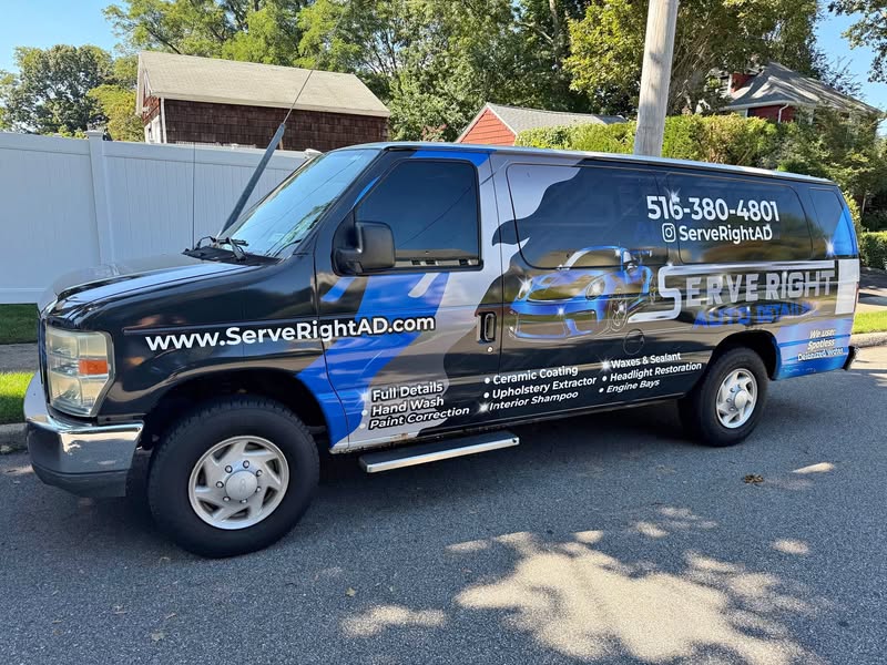 2008 Ford Econoline E350 Super Duty Passenger - Extended Van