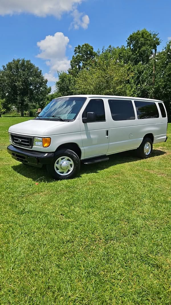 2008 Ford Econoline E350