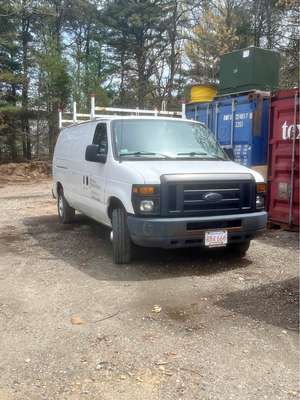 2012 Ford Econoline E150 Cargo - Van