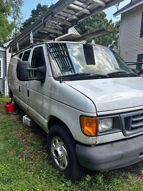 2003 Ford Econoline