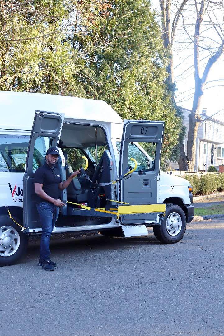 2012 Ford Econoline E250 Cargo - Van