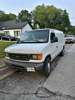 2006 Ford Econoline E350 Cargo - Van