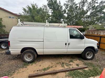 2012 Ford Econoline E250 Cargo - Van