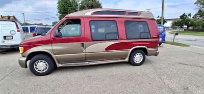 2001 Ford Econoline E150 Passenger - Van