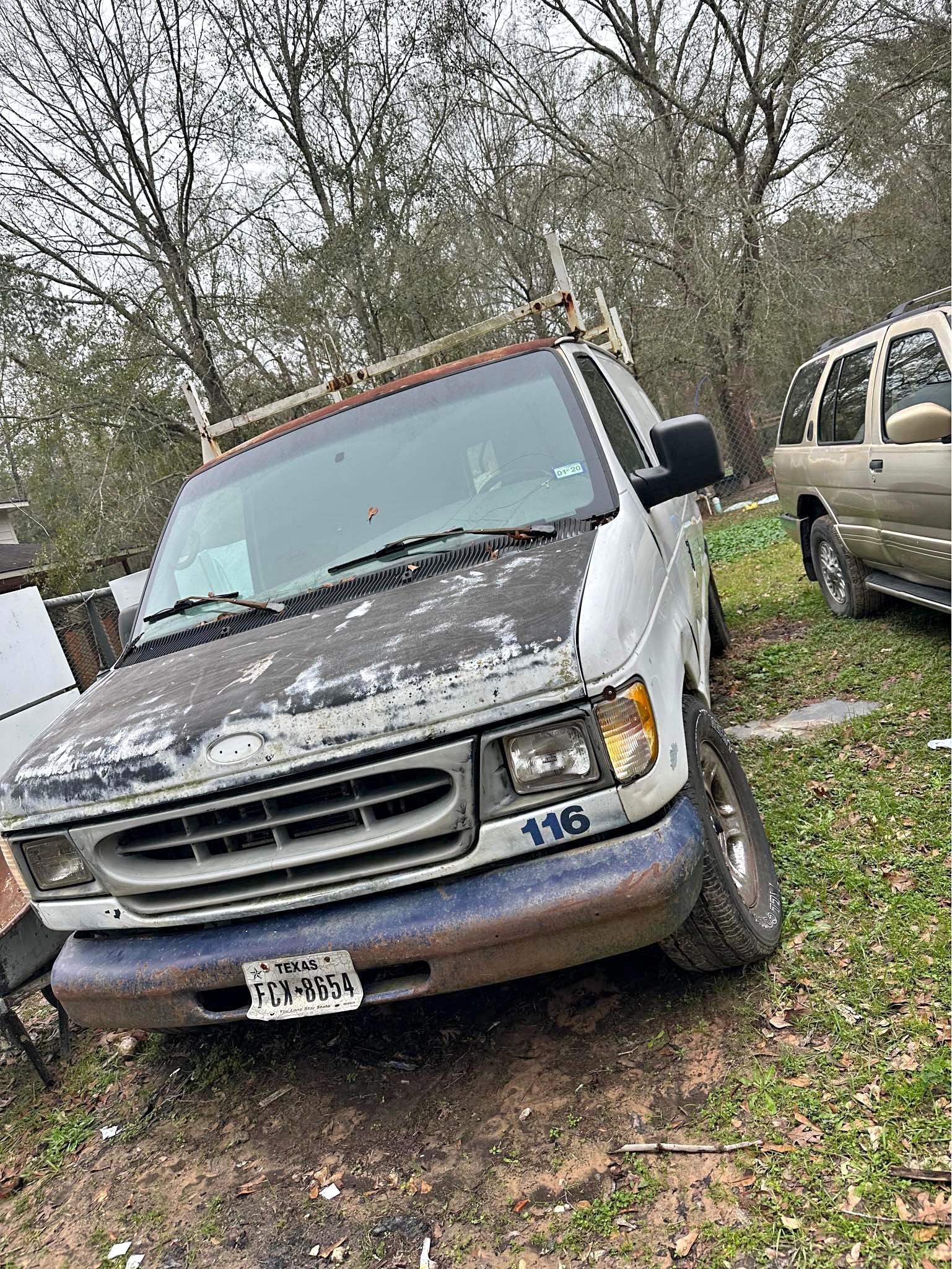 2002 Ford Econoline - Seda