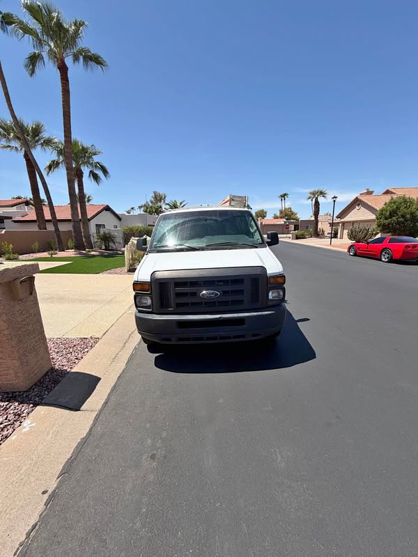 2012 Ford Econoline E350 Super Duty Cargo - Extended Van