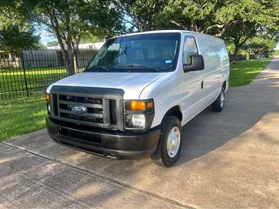 2014 Ford Econoline E150 Cargo - Van