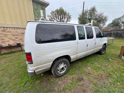 2009 Ford Econoline E150 Cargo - Van