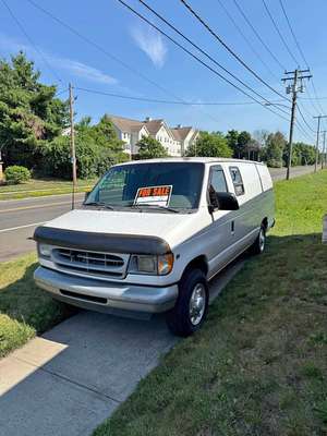 2004 Ford Econoline E350 Super Duty Cargo - Extended Van