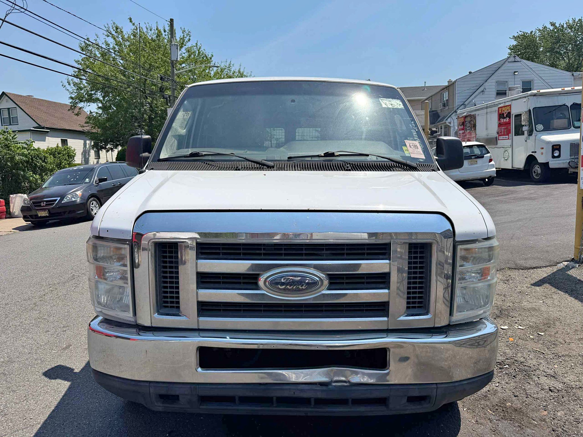 2011 Ford Econoline E350 Super Duty Cutaway - Van Cab-Chassis 2D