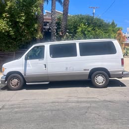 2002 Ford Econoline