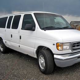 2000 Ford E-350 XLT Econoline Super Club Wagon