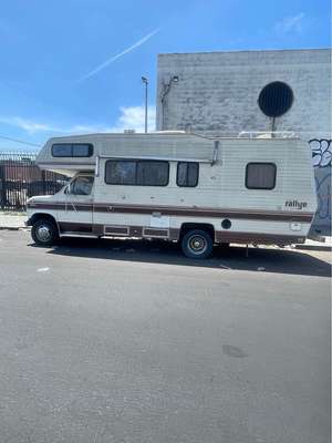 1984 Ford e-350 econoline motorhome