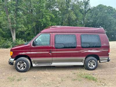 2003 Ford Econoline E150 Passenger - Van