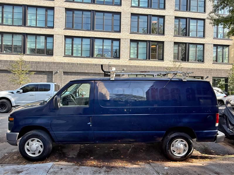 2013 Ford Econoline E250 Cargo - Van