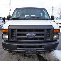 2013 Ford Econoline Wagon E-350 SD XL