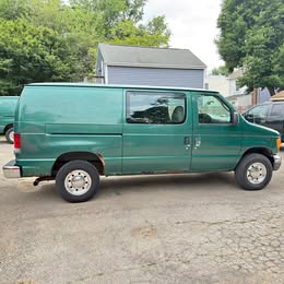 2004 Ford econoline e350