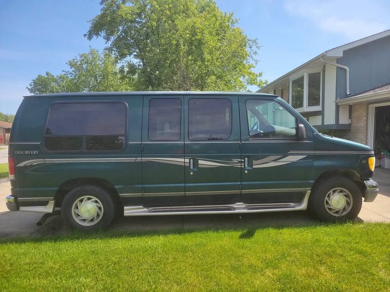 1999 Ford Econoline - Van