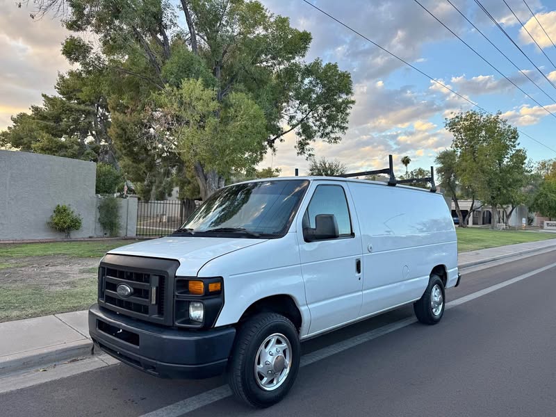 2012 Ford Econoline E150 Cargo - Van