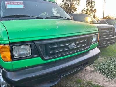 2004 Ford Econoline - Van