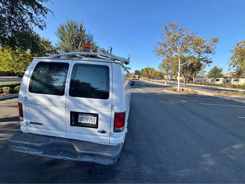 2006 Ford Econoline E250 Cargo - Van