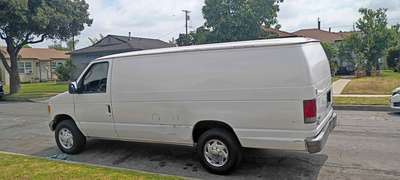 2005 Ford Econoline E150 Cargo