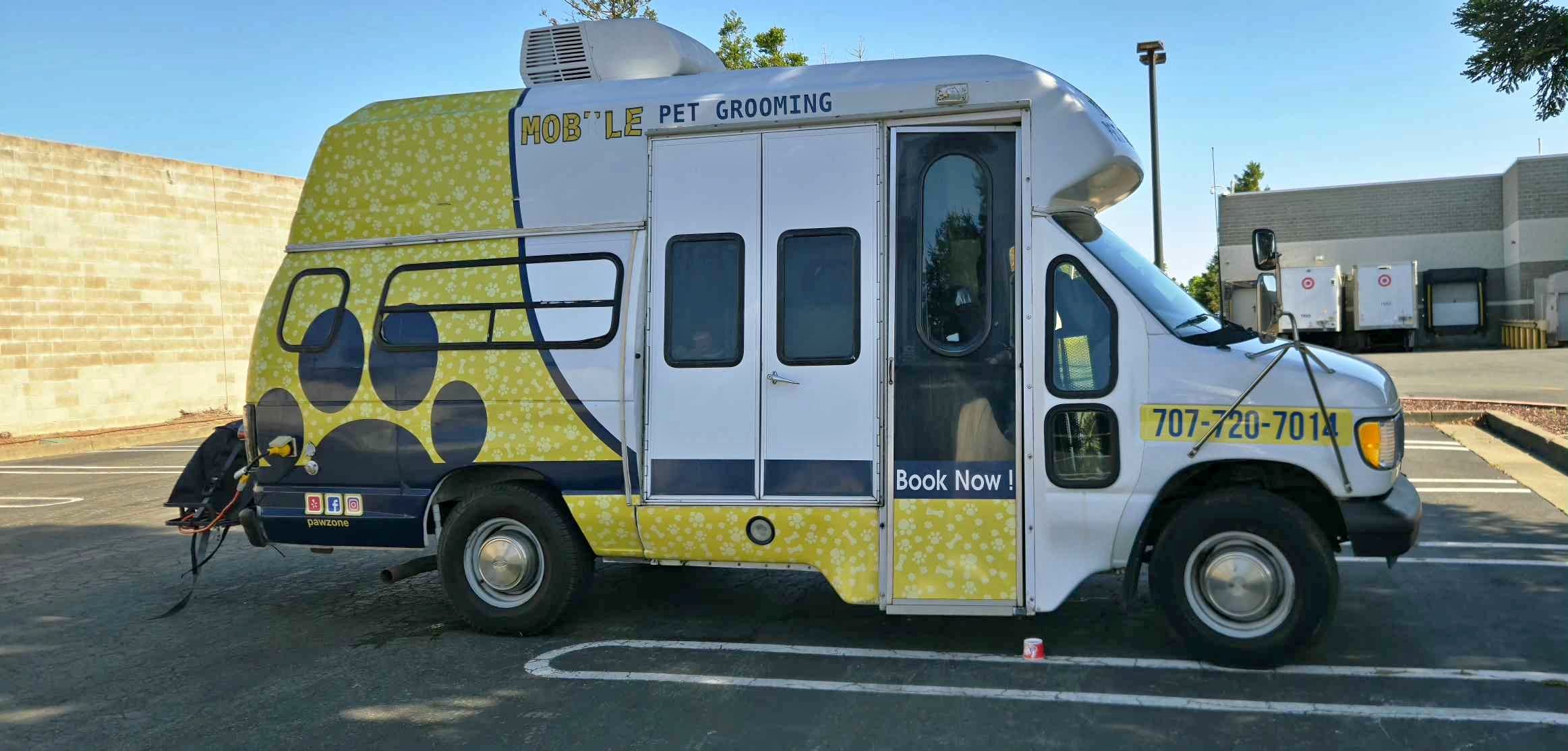 2000 Ford Econoline E350 Cargo