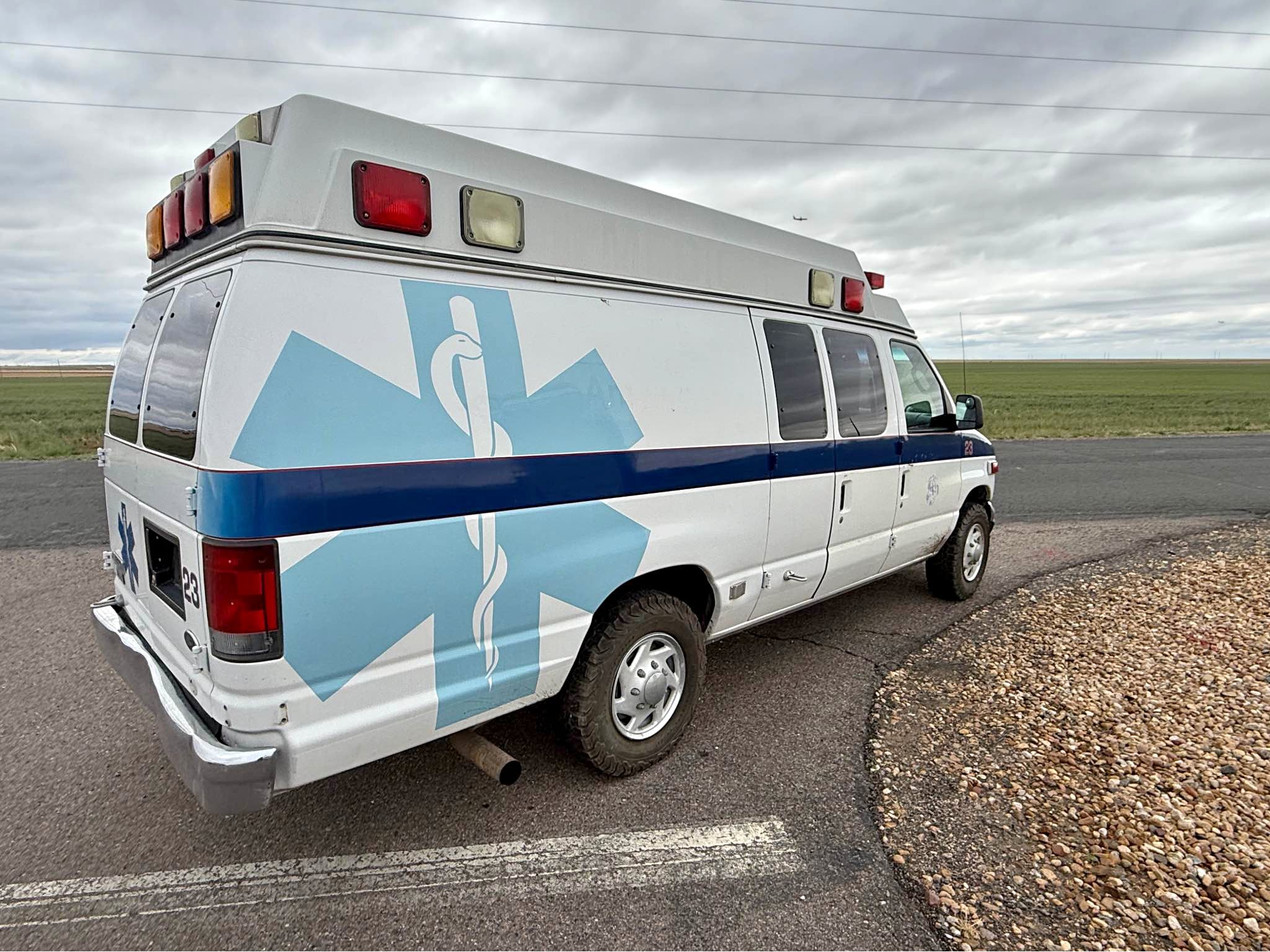 2006 Ford Econoline E350 Super Duty Cargo - Van