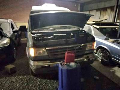 1992 Ford Econoline E150 Passenger - Van
