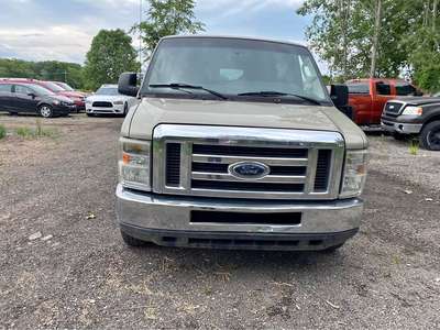 2010 Ford Econoline E150 Passenger - Van
