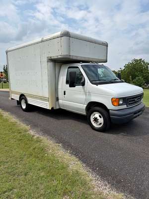 2006 Ford Econoline E350 Super Duty Cargo