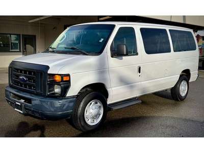 2013 Ford Econoline Wagon