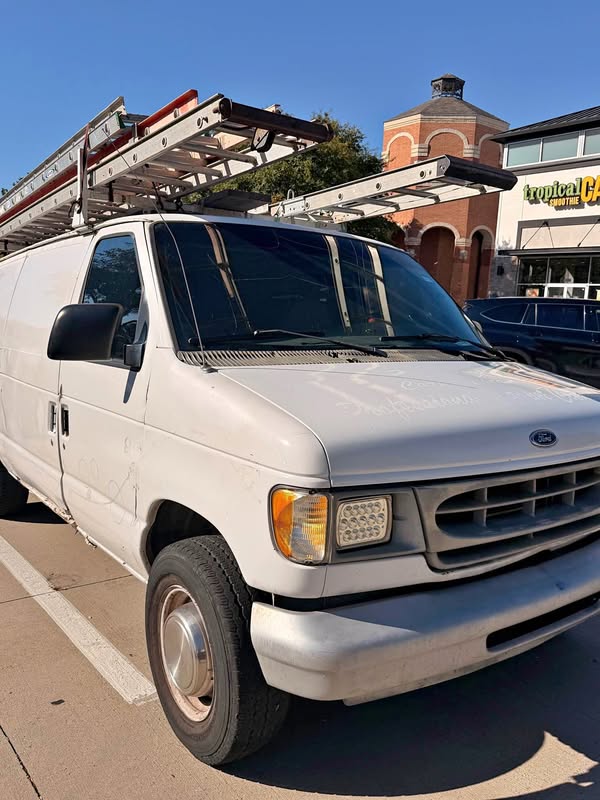 2001 Ford Econoline E250 Cargo - Van