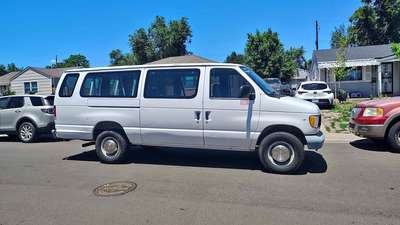 2000 Ford Econoline E350 Super Duty Passenger - Extended Van