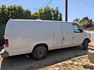 2006 Ford Econoline E350 Cargo - Extended Van