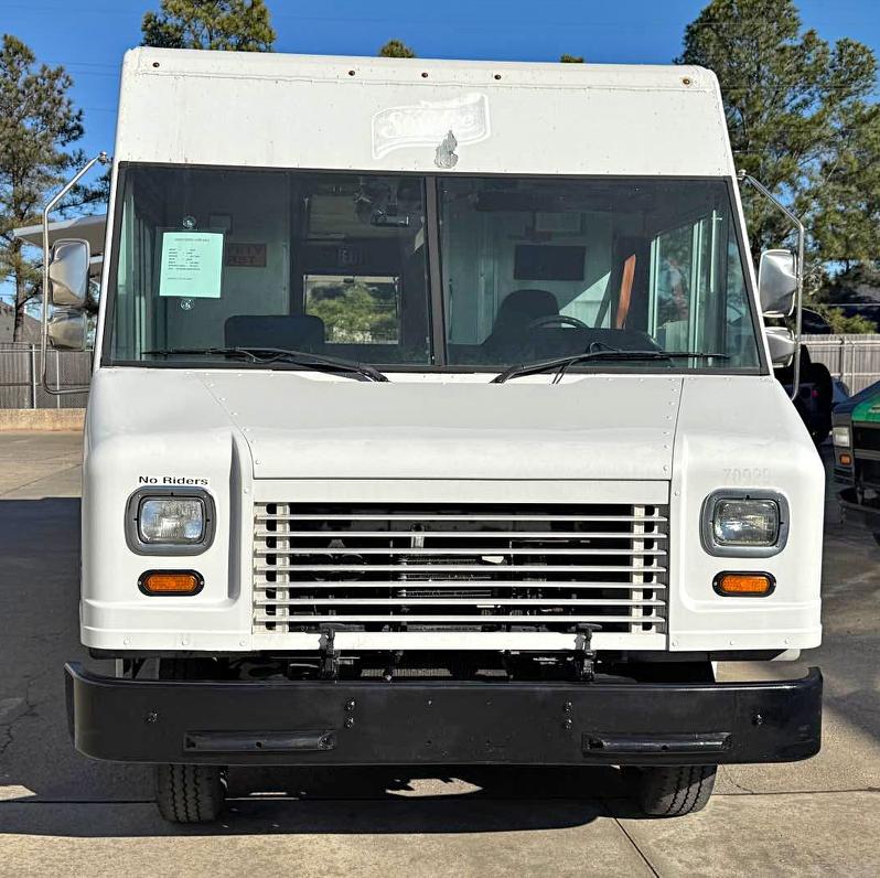 2006 Ford Econoline E350 Super Duty Cutaway