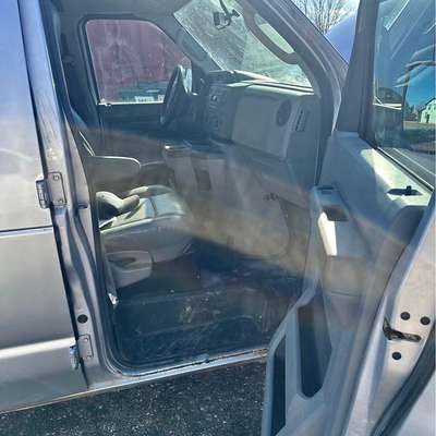2013 Ford Econoline E150 Cargo - Van