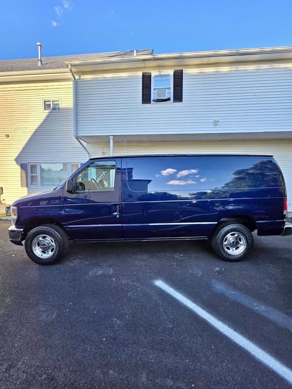 2014 Ford Econoline