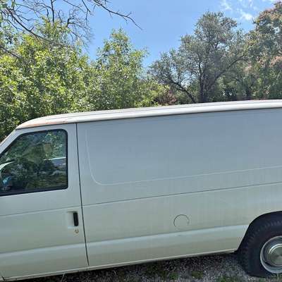 2006 Ford Econoline E350 Super Duty Passenger - Van