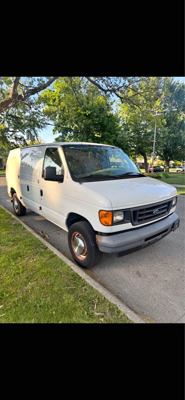 2006 Ford Econoline - Van