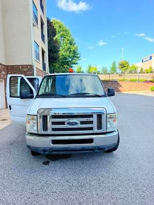 2011 Ford Econoline - Super Van