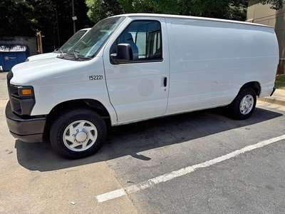 2010 Ford Econoline - Super Clean 5.4 v8 1 owner