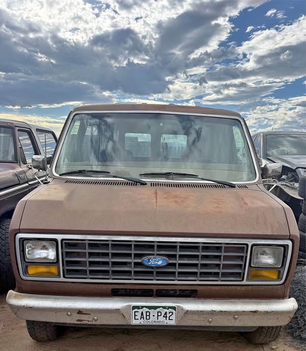 1984 Ford Econoline E150 Passenger - Van
