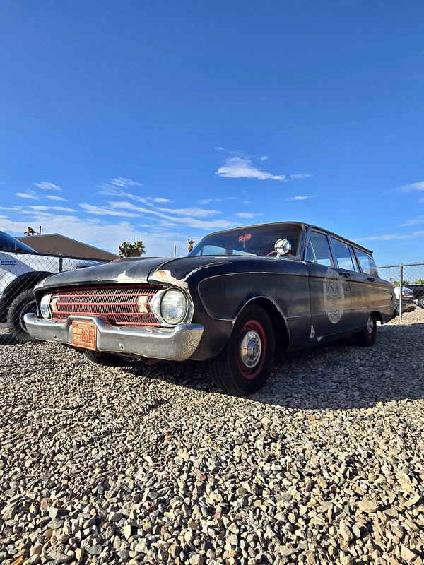 1961 Ford Falcon