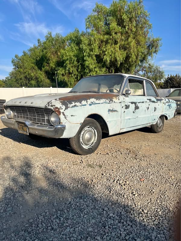 1960 Ford falcon
