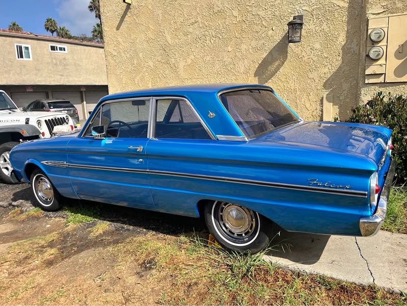 1963 Ford falcon futura - Chrome