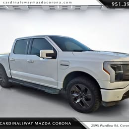 2022 Ford F-150 Lightning LARIAT