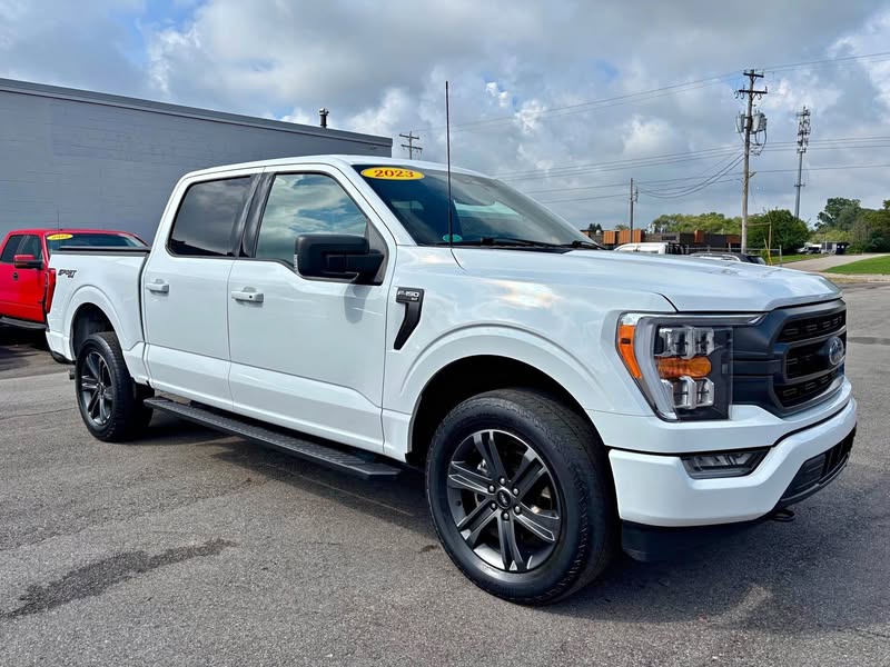 2023 Ford F-150 XLT Pickup 4D 5 1\/2 ft