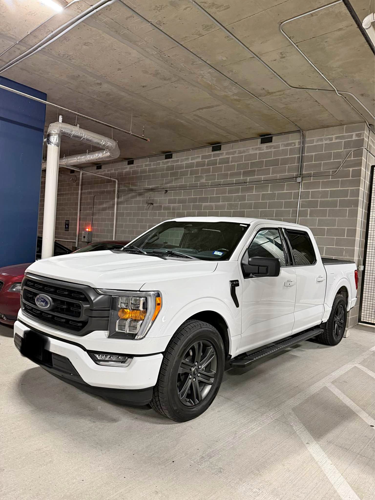 2022 Ford F150 SuperCrew Cab - XLT Pickup 4D 5 1\/2 ft
